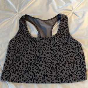 Black and gray Leppard print crop top